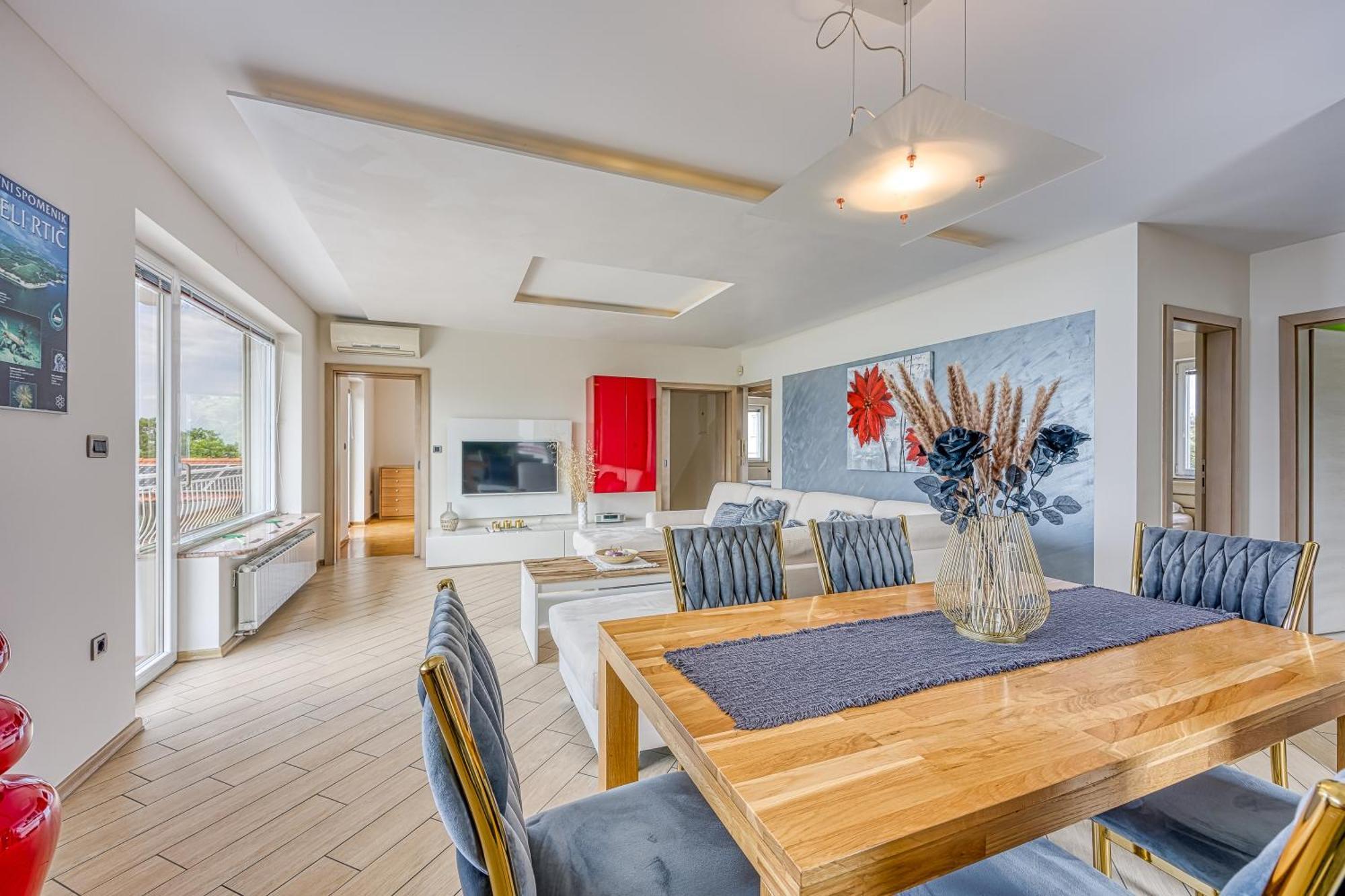Debeli Rtic Apartments - Happy Rentals Ankaran Eksteriør billede
