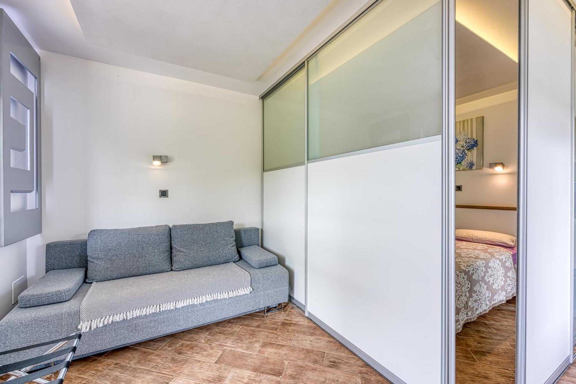 Debeli Rtic Apartments - Happy Rentals Ankaran Eksteriør billede